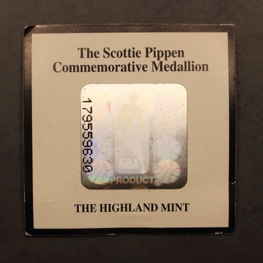 Scottie Pippen Chicago Bulls 1995 - One Ounce Silver Round w/ Box & Cert