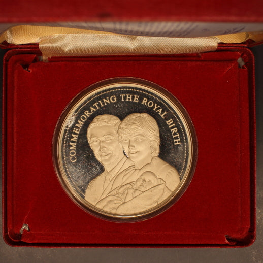 South Africa 1982 Birth of Prince William Medal - 1 Troy Pound(12oz) Sterling